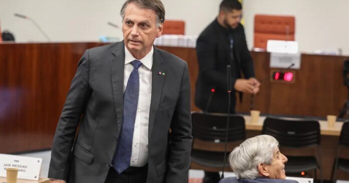 metade-dos-brasileiros-apoiam-prisao-de-bolsonaro-e-43%-sao-contrarios,-diz-datafolha