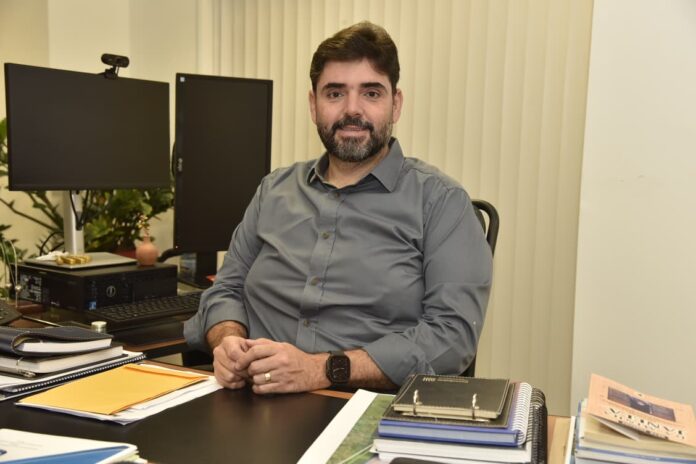 loyola-reforca-alianca-com-lula-e-projeta-reeleicao-de-jeronimo