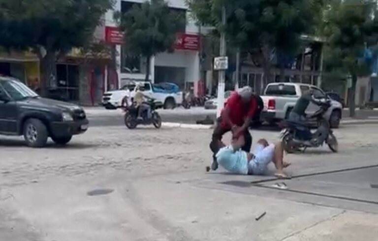 empresario-e-esfaqueado-durante-briga-de-transito-no-extremo-sul-baiano