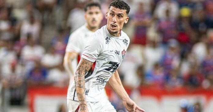 vitoria-perde-jogador-importante-para-duelo-contra-o-fluminense-pelo-brasileirao