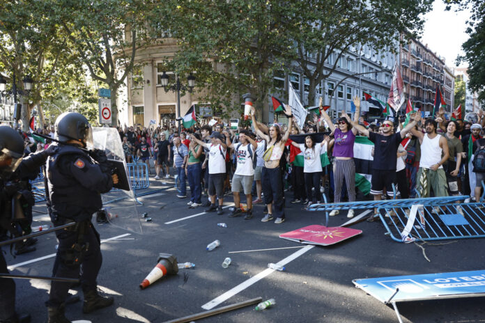 protesto-pro-palestina-interrompe-vuelta-a-espana-em-madri