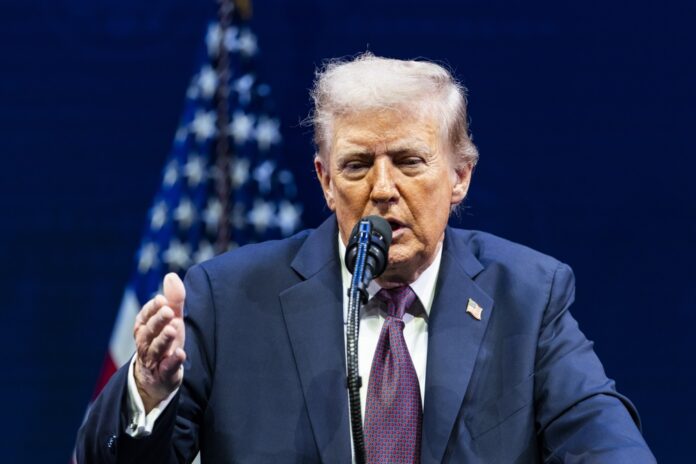 trump-viaja-ao-reino-unido-para-segunda-visita-de-estado