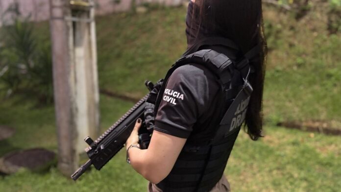 policia-civil-prende-homem-que-assaltou-40-pessoas-em-onibus-no-norte-do-estado