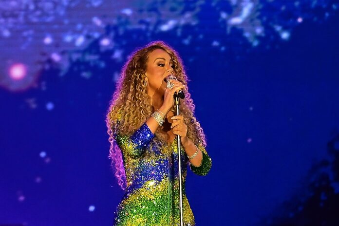amazonia-live-comeca-nesta-quarta-com-mariah-carey-em-palco-flutuante-em-formato-de-vitoria-regia
