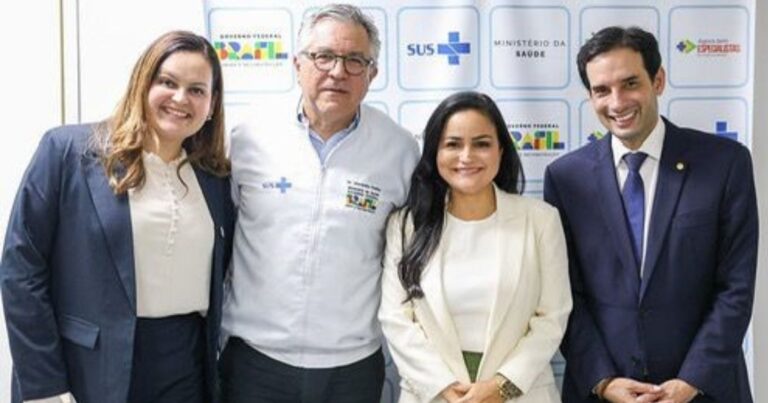 prefeita-de-lauro-de-freitas-leva-demandas-para-ministro-da-saude-em-brasilia