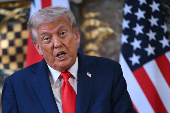 trump-diz-que-emissoras-de-tv-deveriam-perder-licenca-por-critica-lo