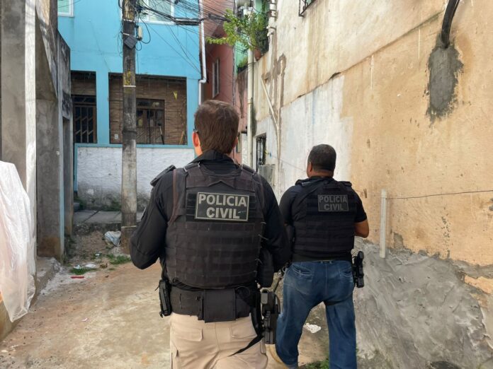 policia-prende-homem-por-agredir-e-invadir-a-casa-da-ex-companheira-no-oeste-baiano