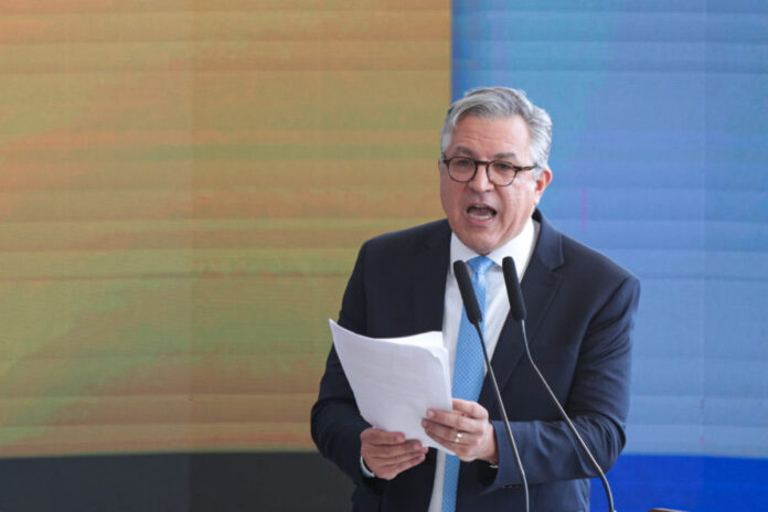 brasil-sobre-restricoes-dos-eua-a-padilha:-“infundadas-e-arbitrarias”
