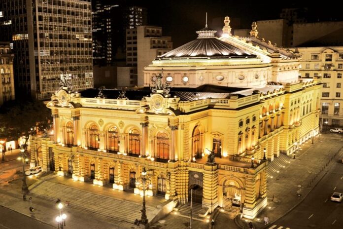ong-perde-gestao-do-theatro-municipal-apos-funcionario-criticar-kirk