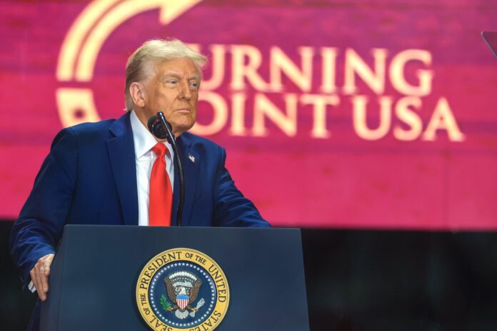trump:-morte-de-charlie-kirk-e-“ataque-aos-ideais-conservadores”