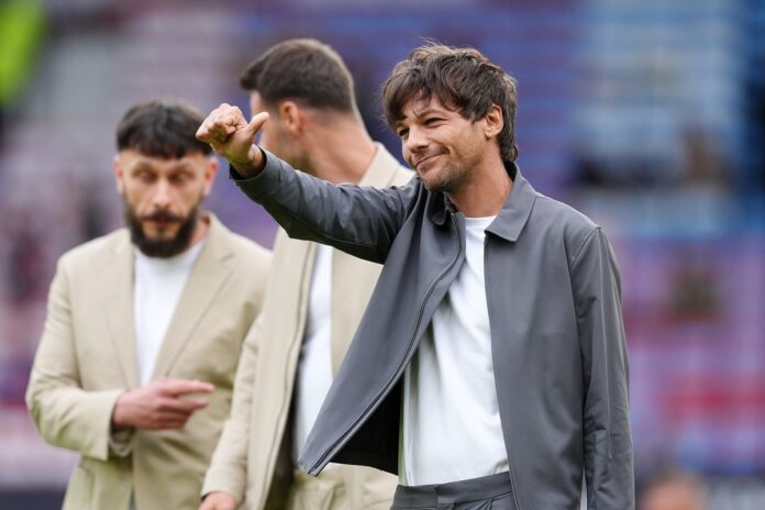 ex-one-direction-foi-usado-em-golpe-que-desviou-r$-26-milhoes.-entenda