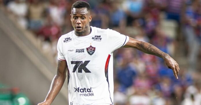 muitos-cartoes:-dudu-e-punido-a-cada-dois-jogos-pelo-vitoria;-veja-levantamento