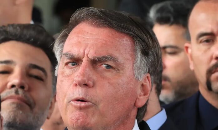 stf-homologa-julgamento-que-condenou-bolsonaro-a-27-anos-de-prisao-por-tentativa-de-golpe