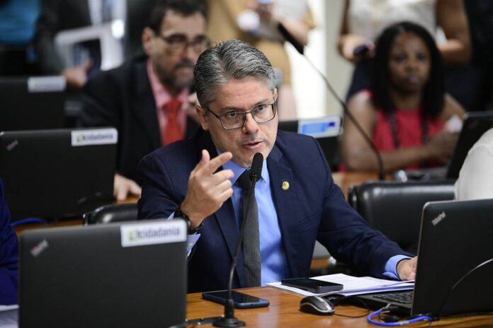 parecer-no-senado-considera-pec-da-blindagem-inconstitucional