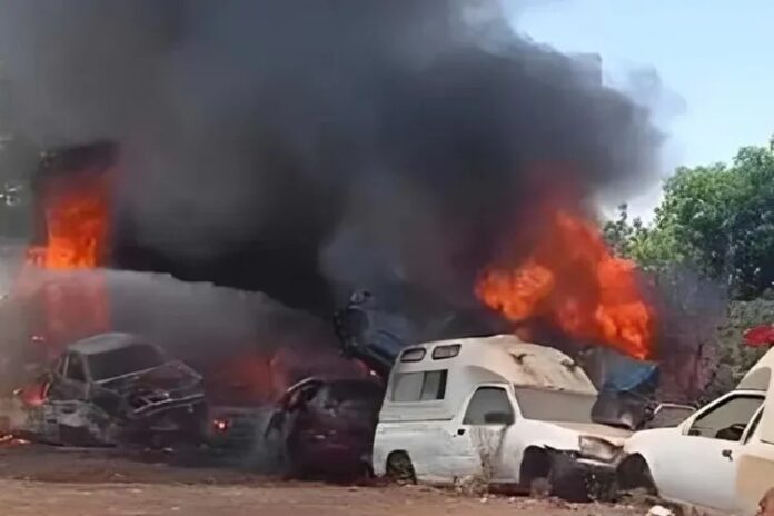 incendio-destroi-veiculos-em-patio-da-prefeitura-de-livramento-de-nossa-senhora