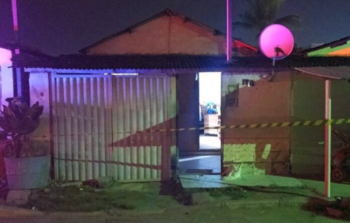 policia-investiga-morte-de-jovem-baleado-dentro-de-casa-em-itabela