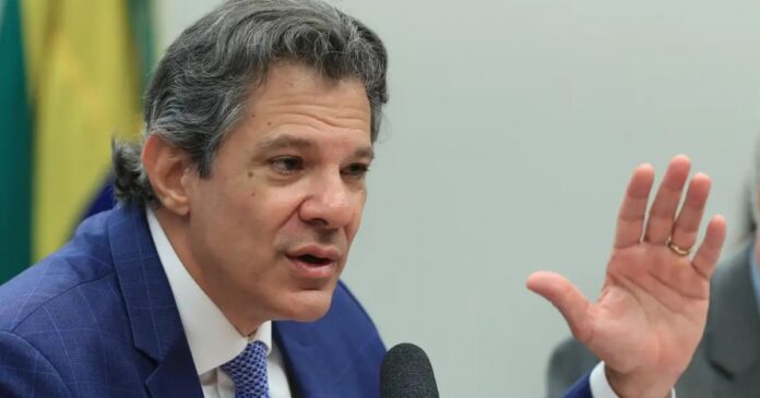 lula-nao-precisa-de-licao-de-diplomacia,-defende-haddad