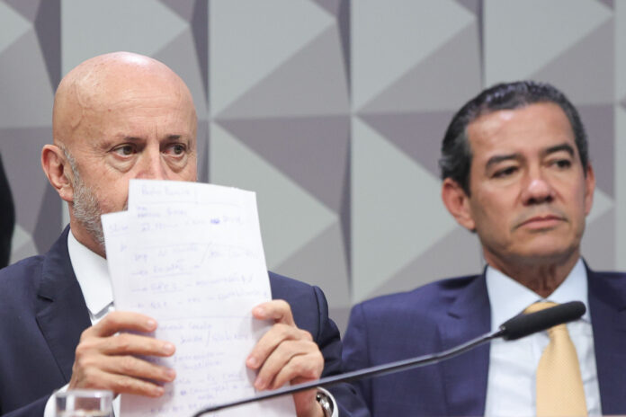 deputado-manda-advogado-do-careca-do-inss-calar-a-boca-na-cpmi.-video