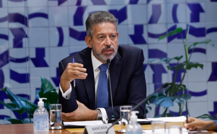 lira-diz-que-senado-tera-ate-dezembro-para-devolver-texto-do-ir-a-camara-se-fizer-alteracoes