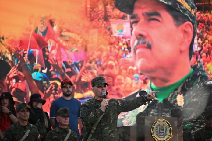 estados-unidos-avaliam-ataques-a-traficantes-dentro-da-venezuela,-diz-tv