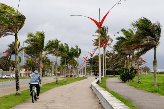 defesa-civil-emite-alerta-para-fortes-ventos-em-varias-regioes-de-sao-paulo