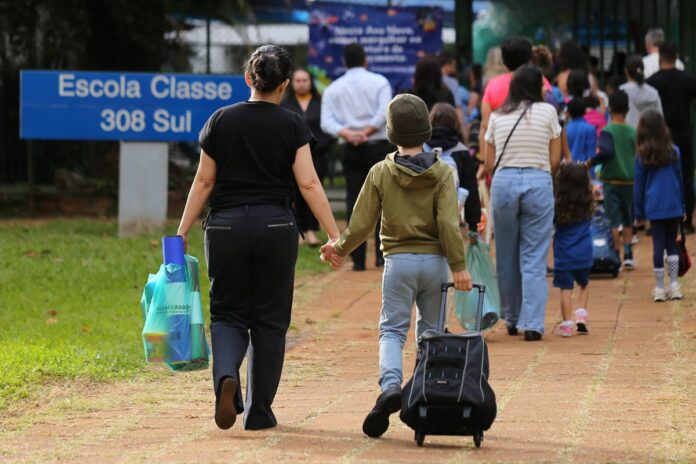 inscricoes-para-escolas-publicas-do-df-abrem-nesta-quarta-feira