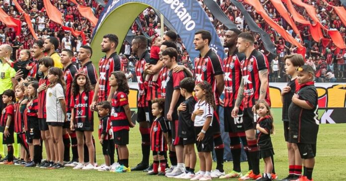 vitoria-lanca-nova-promocao-de-ingressos-para-duelo-contra-o-ceara-no-barradao