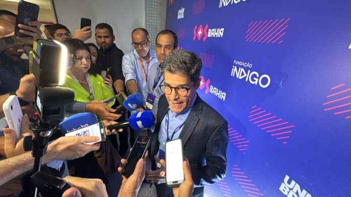 acm-neto-critica-saude-publica-e-aponta-seguranca-como-outro-grande-problema-da-bahia