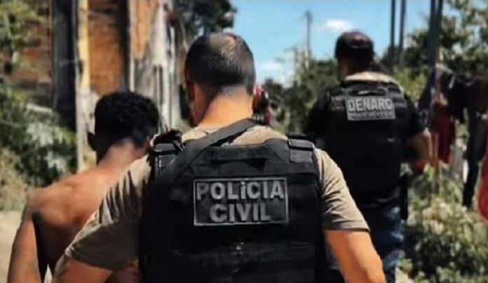laboratorio-de-drogas-e-desarticulado-durante-operacao-policial-em-porto-seguro