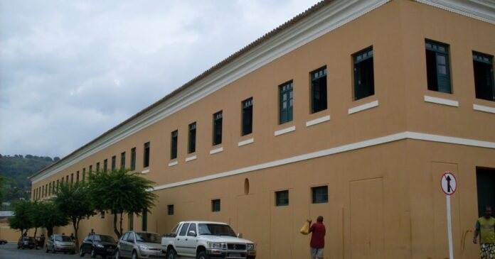estudantes-da-ufrb-suspendem-aulas-devido-a-guerra-entre-faccoes-em-cachoeira-e-sao-felix