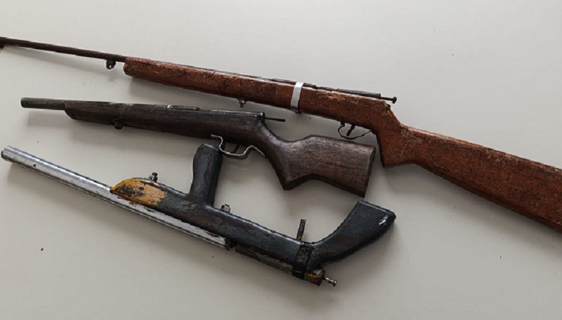 ronda-de-rotina:-pm-encontra-e-apreende-tres-armas-de-fogo-artesanais-em-itabata