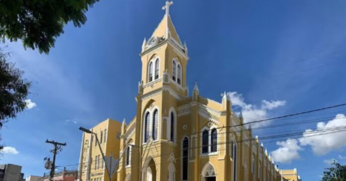 justica-federal-proibe-arquidiocese-de-vitoria-da-conquista-de-realizar-novas-transferencias-de-imoveis-para-igreja