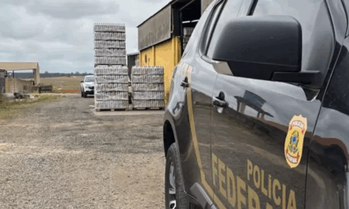 industrias-suspeitas-de-vender-bebida-adulterada-com-metanol-sao-alvo-de-fiscalizacao-da-pf