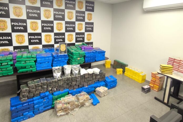 pcdf-apreende-quase-uma-tonelada-de-drogas-em-deposito-em-formosa