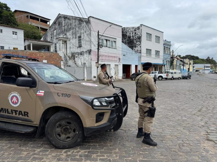 policia-civil-prende-autores-de-boato-de-“toque-de-recolher”-em-cachoeira-e-pm-intensifica-operacao-no-municipio