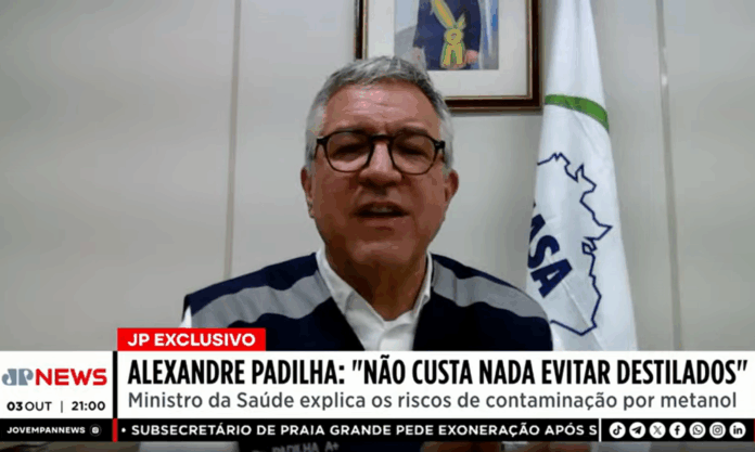 ‘nao-custa-nada-evitar-destilados-nesse-momento’,-recomenda-o-ministro-da-saude