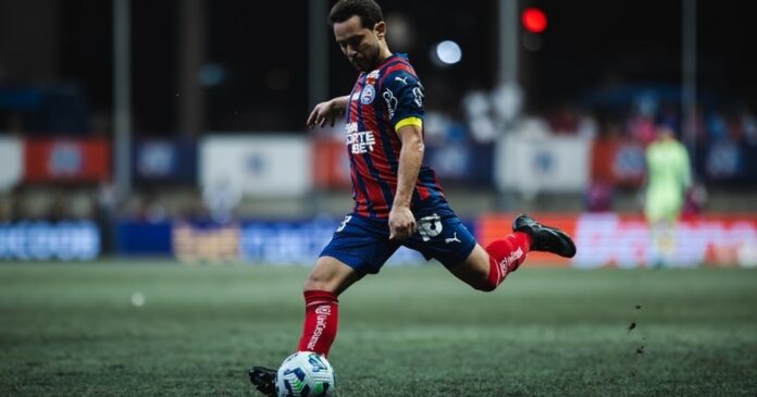 cancer-de-everton-ribeiro-foi-identificado-durante-rotina-de-exames-no-bahia;-prazo-de-retorno e indefinido