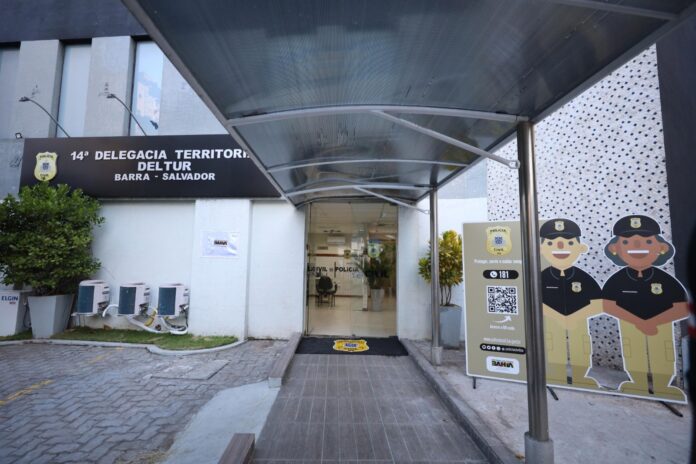 policia-civil-prende-acusado-de-esfaquear-turista-argentino-na-orla-da-barra