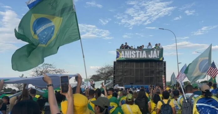 partidos-de-oposicao-realizam-manifestacao-esvaziada-em-brasilia-para-defender-anistia-geral-e-irrestrita