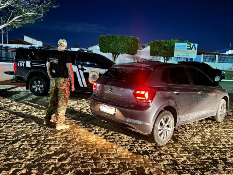 dois-sao-presos-no-sudoeste-baiano-acusados-de-roubar-carros-em-sao-paulo-e-paraiba