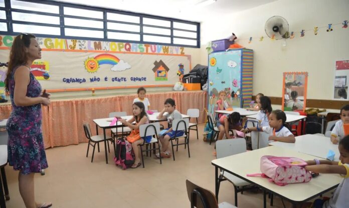 com-mais-de-17-mil-alunos-da-educacao-especial,-salvador-possui-apenas-3,1%-dos-professores-capacitados