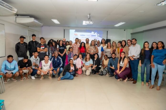 educacao-e-trabalho:-aula-inaugural-da-eja-profissionalizante-2025-marca-inicio-de-um-novo-ciclo-em-teixeira-de-freitas