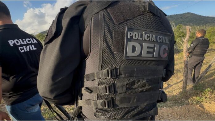 policia-civil-apreende-celulares-e-roupas-em-operacao-que-investiga-desaparecimento-de-tres-jovens-em-anguera
