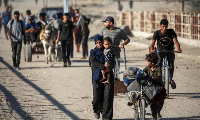 palestinos-retornam-a-devastada-cidade-de-gaza-no-segundo-dia-do-cessar-fogo-entre-israel-e-hamas