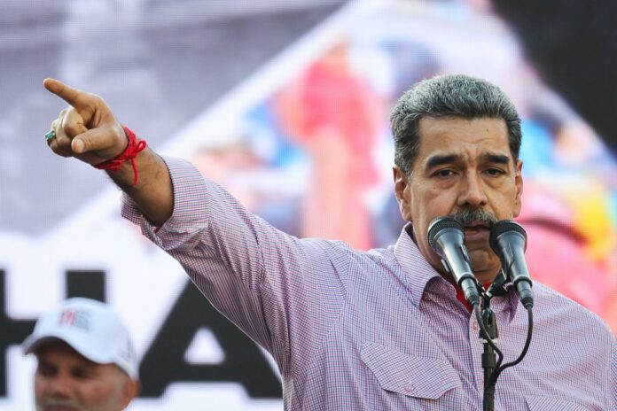 “bruxa-demoniaca”,-diz-maduro-sobre-opositora-ganhadora-do-nobel