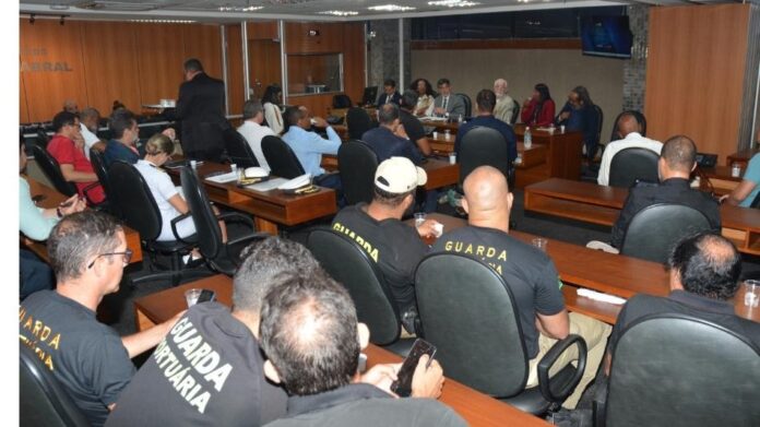 al-ba-sedia-seminario-sobre-pec-que-propoe-criacao-do-sistema-unico-de-seguranca-publica