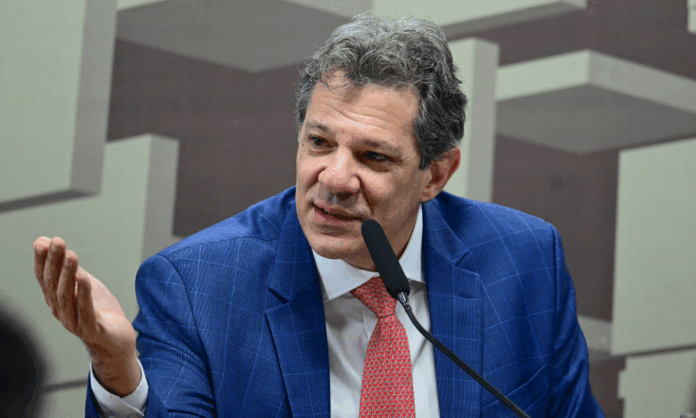 haddad-diz-que-cortar-beneficios-tributarios-e-combater-privilegios