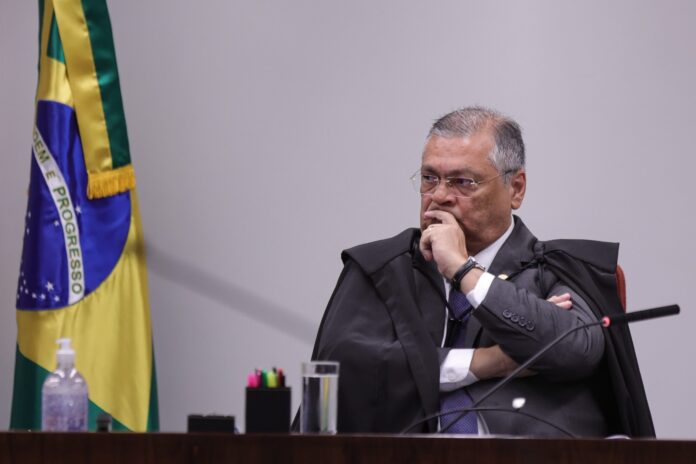 dino-cancela-sessao-do-nucleo-4-da-trama-golpista-de-quarta-(15/10)