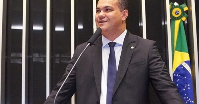 deputado-dal-barreto-e-liberado-da-delegacia-pela-pf-e-se-pronuncia-pela-1a-vez-apos-ser-alvo-da-operacao-overclean