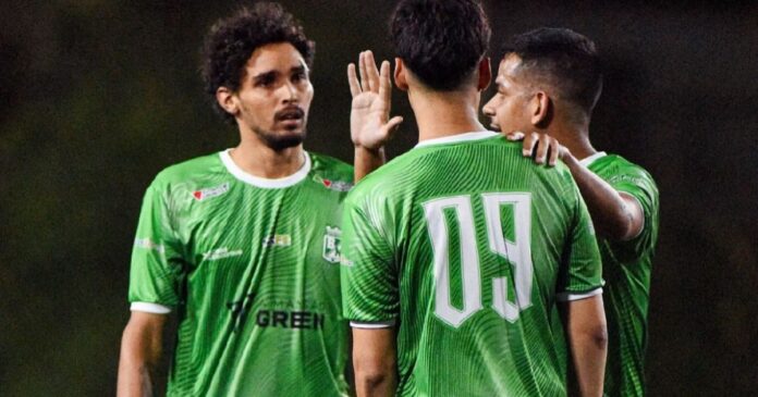 torcedores-da-tv-green-proferem-gritos-racistas-contra-atleta-da-equipe-do-bahia-noticias-durante-a-copa-imprensa